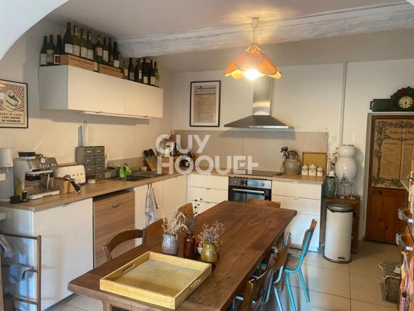 Maison spacieuse à vendre à Pernes les Fontaines - Un véritable coup de coeur !