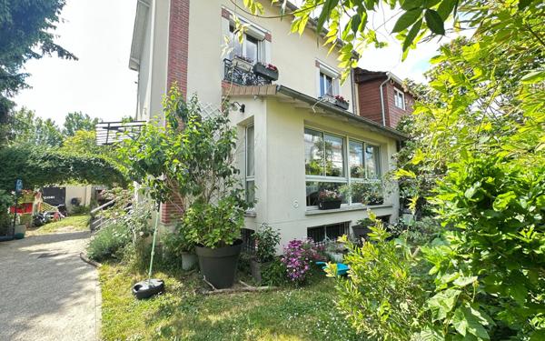 Maison à vendre    4 pièces • 104 m2 Saint-Maur-des-Fossés