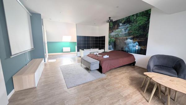 Maison à ROUBAIX, 59100 - 4 pièces 140m²