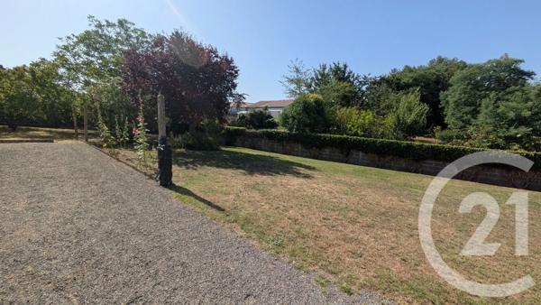 Maison à vendre  4 pièces - 83,27 m 2   MACHECOUL ST MEME  - 44