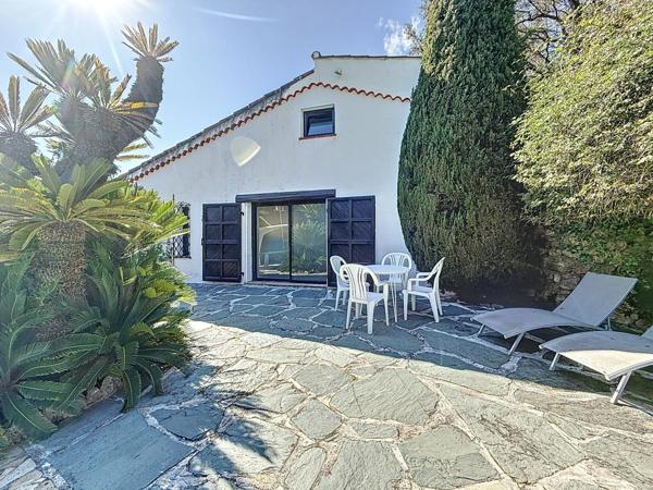 Propriete à vendre 14 pièces MENTON (06)