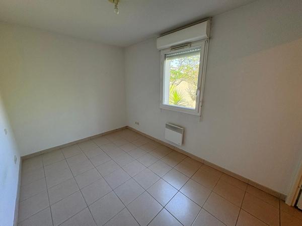 BEAUZELLE -Appartement T2 49m² avec terrasse, cellier et parking en sous sol !