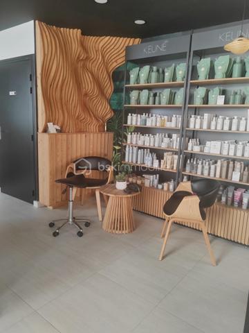 Local commercial de 48,93 m²