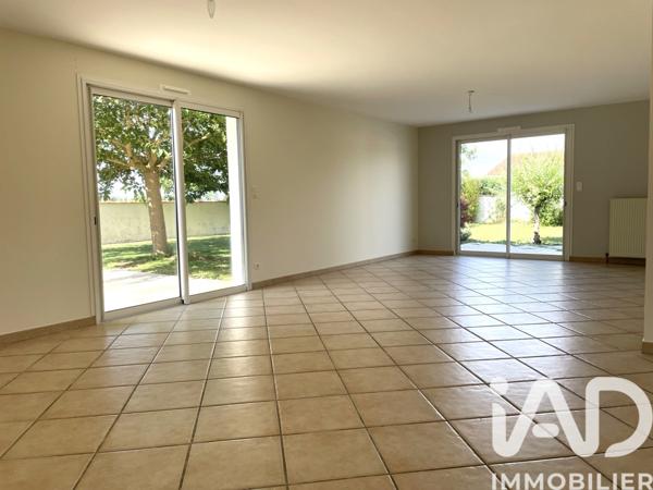 Location maison 5 pièces 120 m² Aiffres