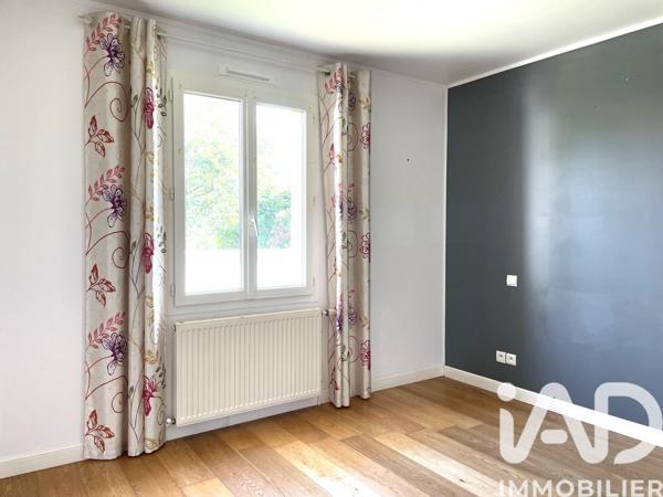 Location maison 5 pièces 120 m² Aiffres