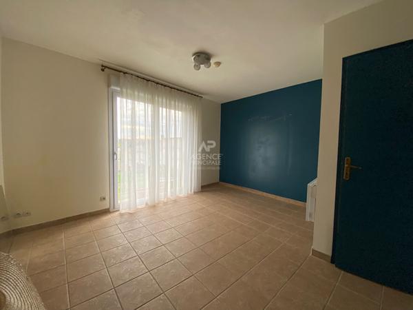 Maison Osny 4 pièce(s) 71.51 m2 Loyer 1 300 €/mois **  - Référence  MG11262