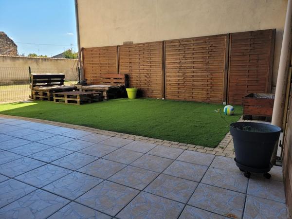 MAISON 6 PIÈCES DE 198 M2