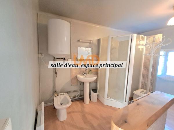 Opportunité-Maison de village-7 pièces-au calme avec fort potentiel