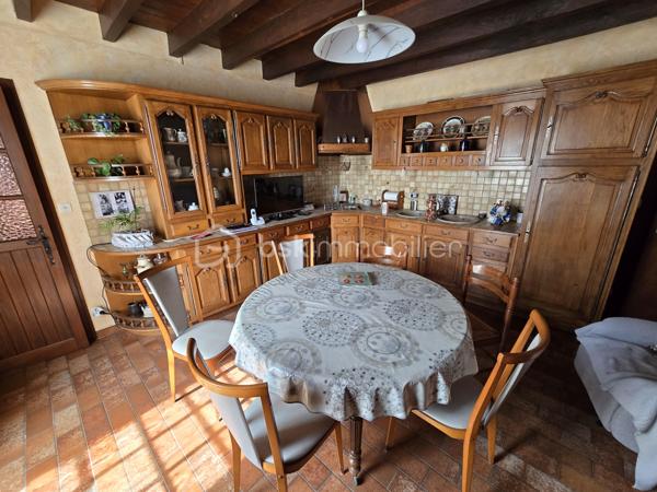 Maison ancienne de 337 m²