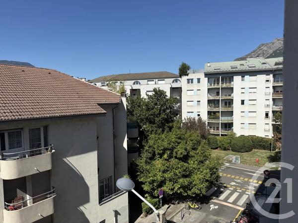 Appartement T3 à vendre  3 pièces - 57 m 2   GRENOBLE  - 38