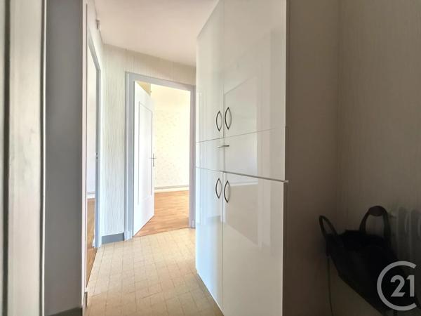 Appartement T3 à vendre  3 pièces - 57 m 2   GRENOBLE  - 38