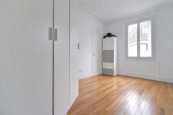 Appartement Colombes 4 pièce(s) 65 m2