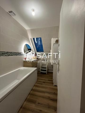 Maison familiale rénovée de 103 m² sur terrain clos de plus de 700 m²