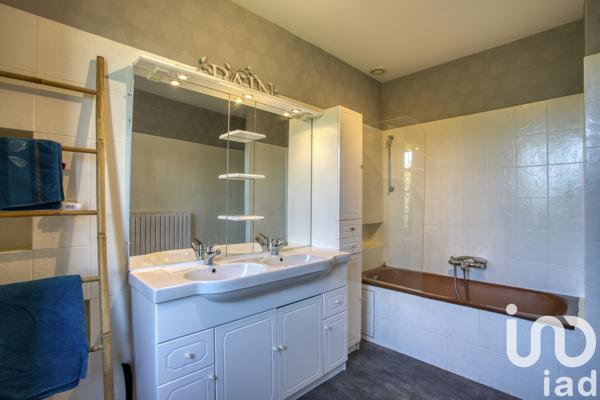 Maison à vendre 5 pièces 200 m² Vitrac
