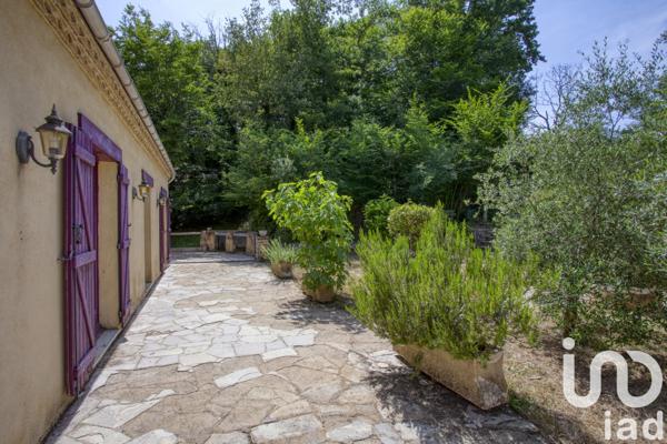 Maison à vendre 5 pièces 200 m² Vitrac
