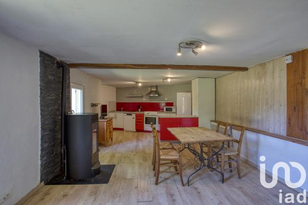 Maison à vendre 5 pièces 200 m² Vitrac