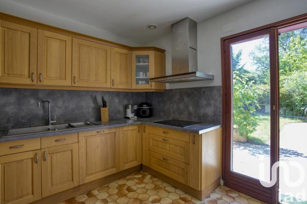 Maison à vendre 5 pièces 200 m² Vitrac