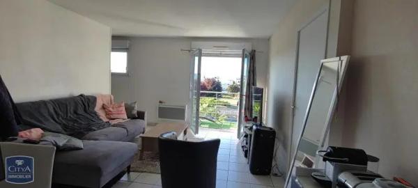 Appartement à louer 3 pièces 54m² Poitiers (86000)