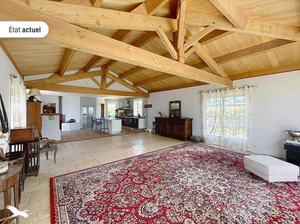Maison 290 000 € Meursac 5 p 165 m² DPE C