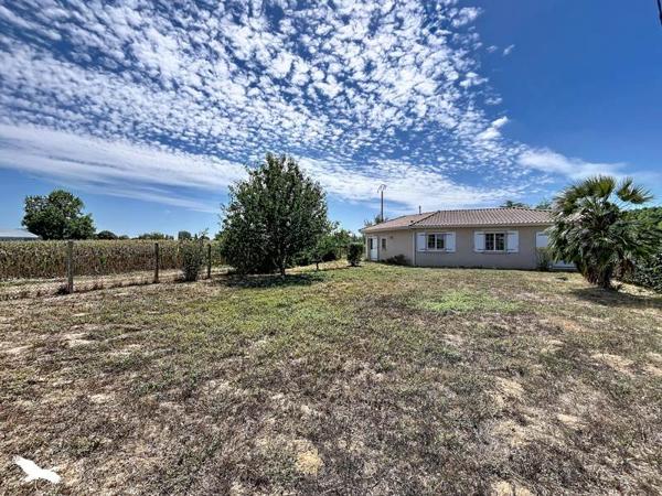 Maison 290 000 € Meursac 5 p 165 m² DPE C