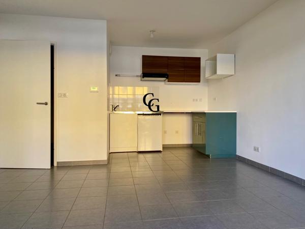 APPARTEMENT TYPE 2 AVEC JARDIN - CENTRE DE VERTOU