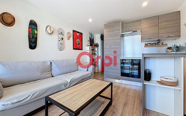 Appartement à vendre    2 pièces •  Fréjus