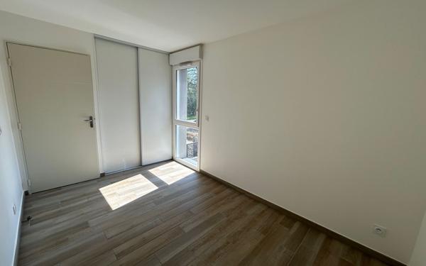 Appartement à louer    3 pièces • 67,01 m2 Jardin