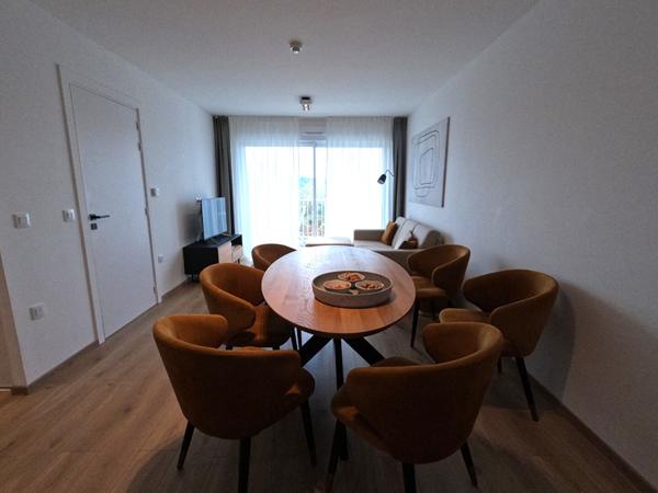 Appartement Sainte Cecile 3 pièces cabine 74 m² piscine