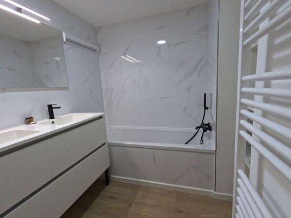 Appartement Sainte Cecile 3 pièces cabine 74 m² piscine