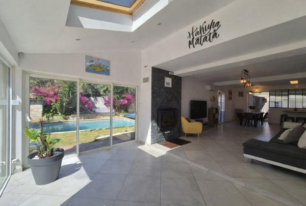 Maison familiale 5 pièces 122 m² - Piscine - Jardin- Frontignan La Peyrade