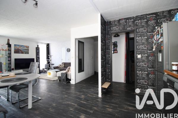 Appartement à vendre 4 pièces 76 m² Élancourt