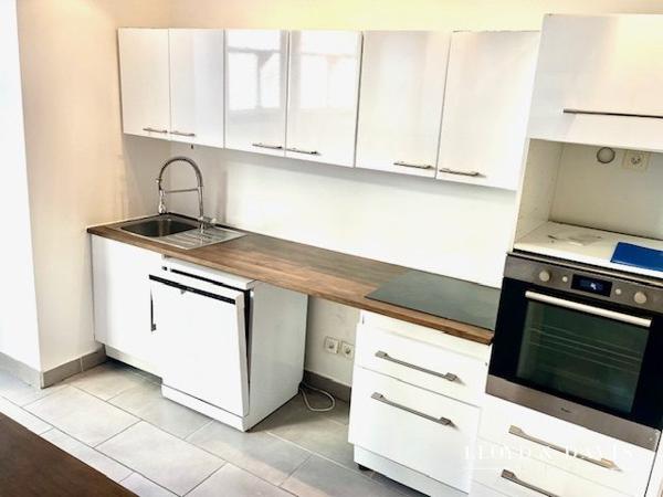 Grenoble centre – Duplex esprit loft 112 m² – 3 chambres – terrasse  – DPE B
