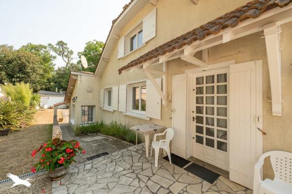 Maison à vendre |  Meschers-sur-Gironde |  5 pièces | 90 m²