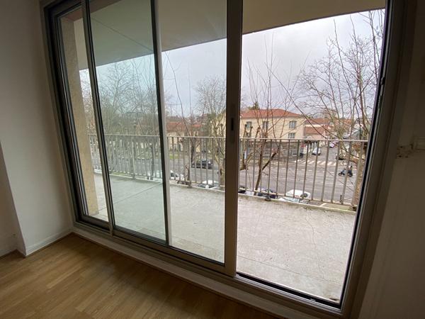 GRAND BALCON 24 m², 2 PARKINGS , 3 PIÈCES , MAISONS-ALFORT