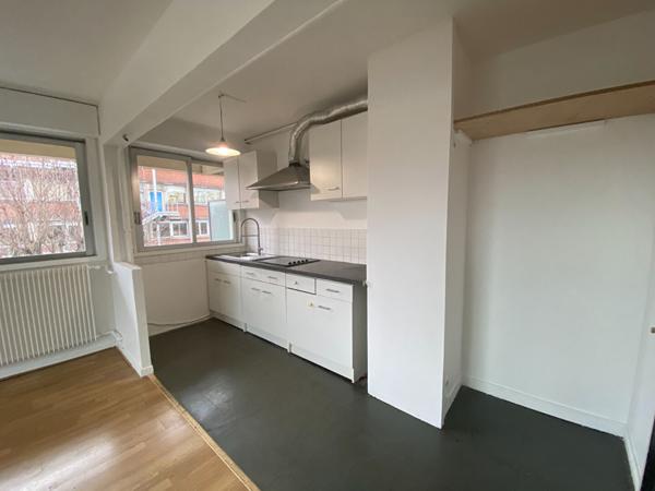 GRAND BALCON 24 m², 2 PARKINGS , 3 PIÈCES , MAISONS-ALFORT