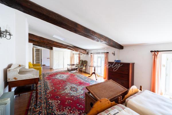 Ensemble de 2 maisons sur terrain privé 300 m² avec jardin