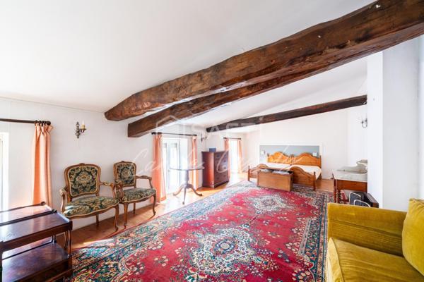 Ensemble de 2 maisons sur terrain privé 300 m² avec jardin