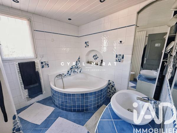 Maison à vendre 8 pièces 177 m² La Seyne-sur-Mer