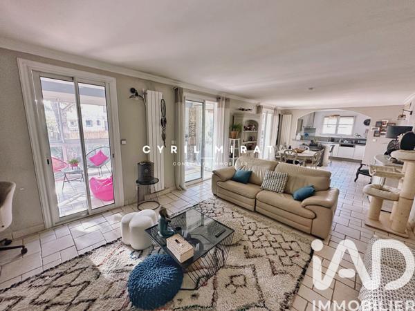 Maison à vendre 8 pièces 177 m² La Seyne-sur-Mer