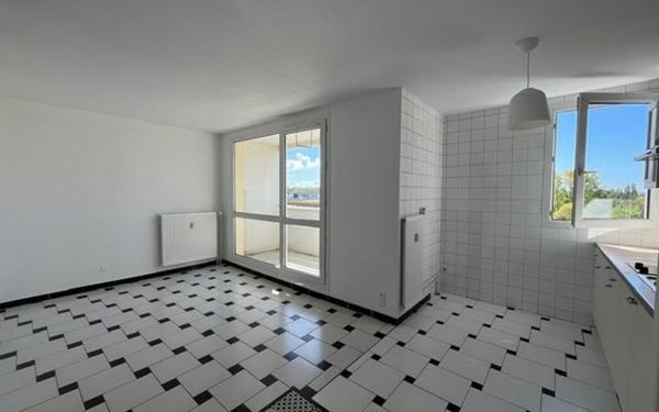 Appartement à louer    2 pièces • 39,37 m2 Compiègne