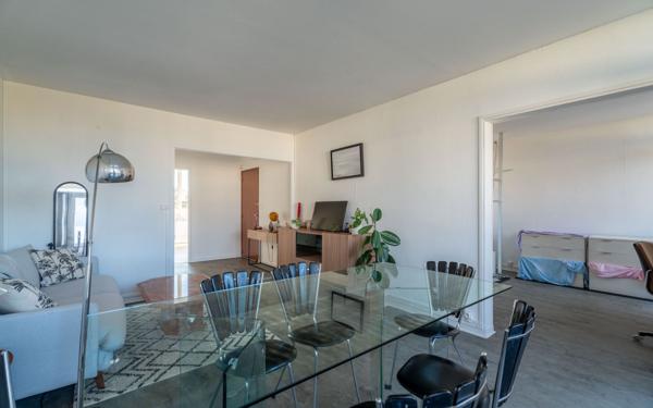 Appartement à louer    3 pièces • 77 m2 Biscarrosse