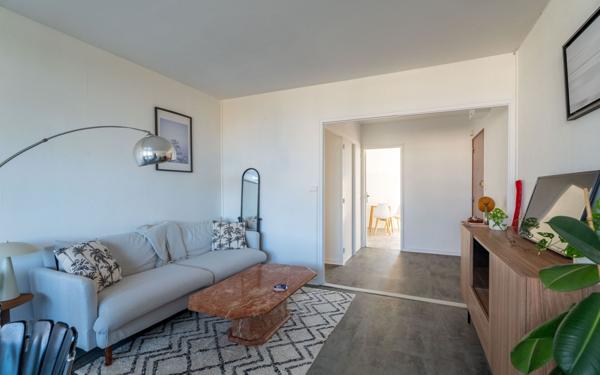 Appartement à louer    3 pièces • 77 m2 Biscarrosse