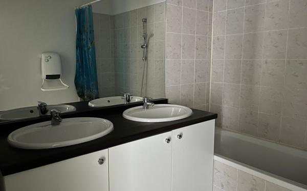 Appartement à louer    3 pièces • 63,22 m2 Bourges