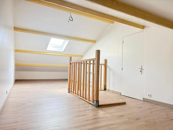 Jolie maison des années 50 de plain pieds, avec jardin