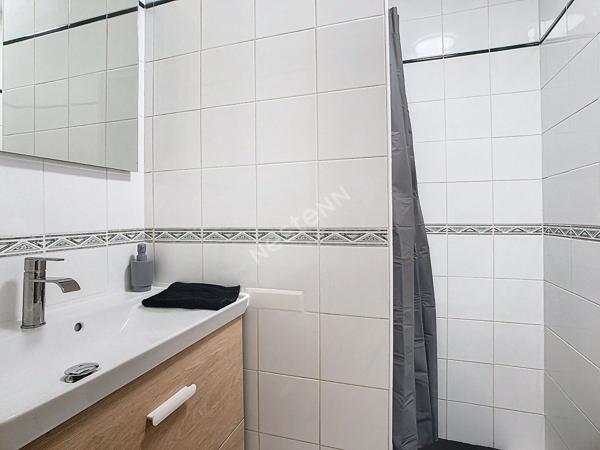 Joli appartement Studio meublé - Rénové ! Petite copropriété proche du Centre-Ville !
