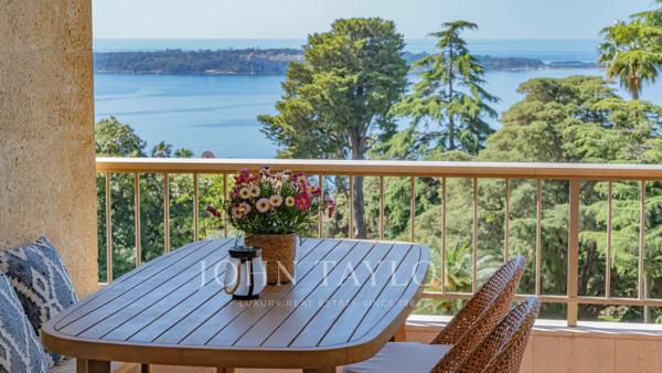 Exclusivité - Magnifique appartement Vue mer et parc