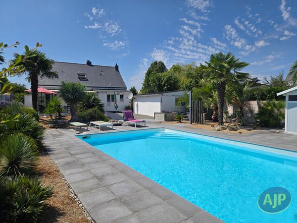 Maison à vendre Saint Marc Sur Mer - 6 pièces, 160m² avec 4 chambre(s) à 630 000€ - AJP Immobilier Saint-Marc-sur-Mer