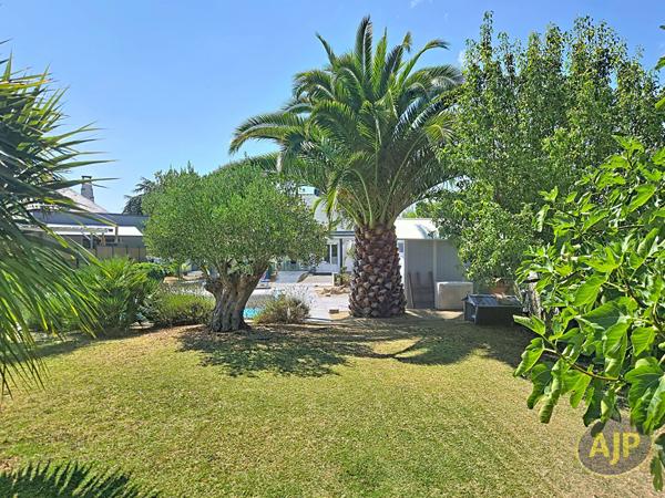 Maison à vendre Saint Marc Sur Mer - 6 pièces, 160m² avec 4 chambre(s) à 630 000€ - AJP Immobilier Saint-Marc-sur-Mer