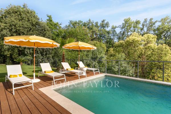 Maison familialle avec 4 chambres à louer proche Valbonne - Domaine privé