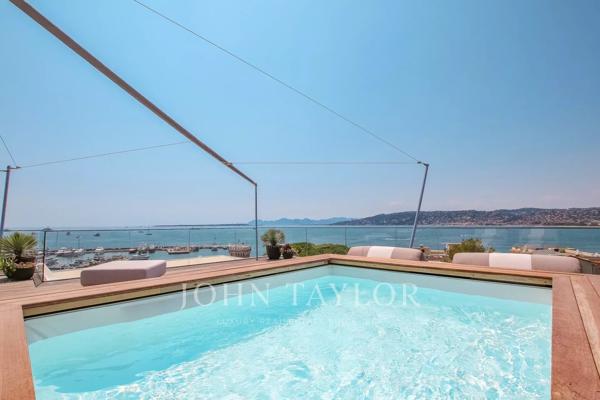 Cap d'Antibes | Villa sur le Toit